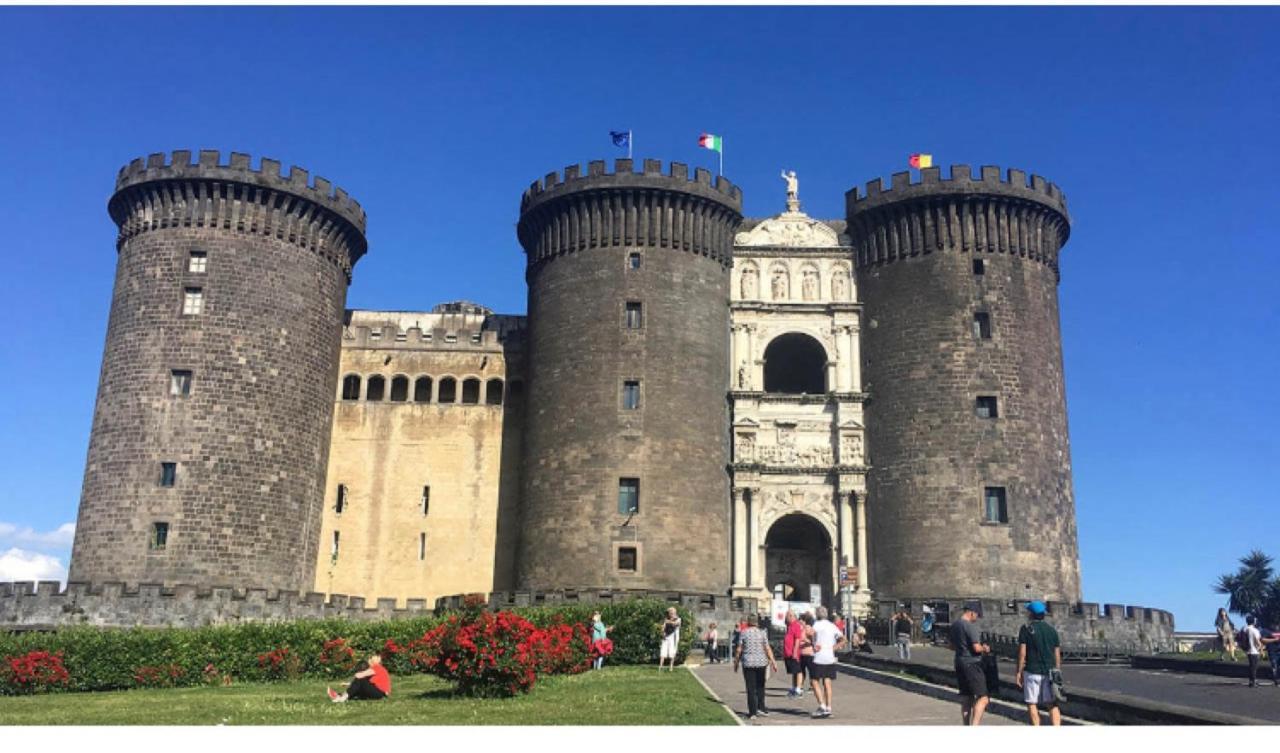 La Casetta Su Spaccanapoli Exterior photo